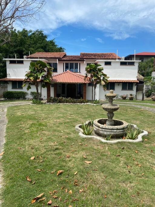 Coronado Beachfront Tropical Home! Playa Coronado Kültér fotó
